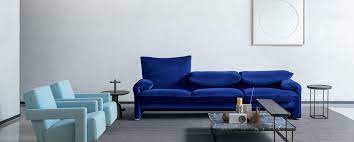 A maralunga sofa can differ in price owing to various characteristics — the average selling price 1stdibs is $4,862, while the lowest priced sells for $1,603 and the highest can go for as much as $28,049. 675 Maralunga 40 Sofa Von Vico Magistretti Cassina