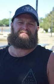 Maurice Pettiford's Instagram, Twitter & Facebook