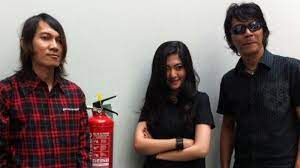 Chord Kunci Gitar Dan Lirik Lagu Antara Ada Dan Tiada Utopia Ku Tak Bisa Menggapaimu Tribunsolo Com