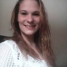 Samantha Bragdon's Instagram, Twitter & Facebook