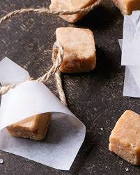 Die Zergehen Auf Der Zunge Karamellbonbons Ganz Leicht Selber Machen Sussigkeiten Selber Machen Karamellbonbons Selber Machen Lebensmittel Essen