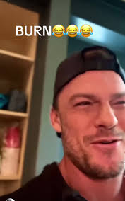 #alanritchson #fyp #viralvideo #viral #thadcastle #bluemountainstate  #trending #fyp