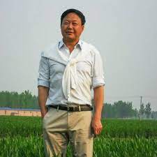 Chinese billionaire sun dawu faces decades in jail, legal team say sun, who had been vocal in criticising the authorities, especially over their rural policies, was accused of illegal fundraising. Kw0ibxfqsfha8m