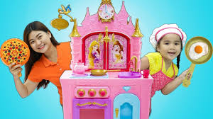 Cooking has never been as stylish as it is with the disney princess style collection gourmet kitchen. Suri Pretend Play W Kids Food Toys And Princess Kitchen Play Set Youtube