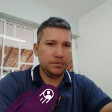 Gobierno del Cambio avanza en la recuperación de Metrolínea. Bucaramanga  invertirá $8.200 millones para reactivar la troncal con buses padrones. En  septiembre se firmará el contrato y arrancará consultoría con el Metro