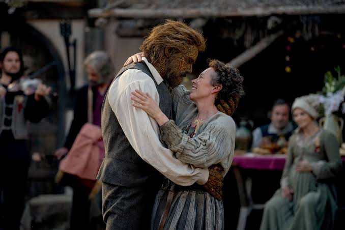 Olivia Colman has one hell of a picnic lunch in 'Wicker'