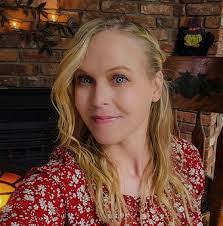 Catherine Iannucci's Instagram, Twitter & Facebook