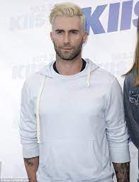 The lord of the rings inspired adam levine's latest hair makeover. Why Oh Why Has Adam Levine Done This To His Hair Sunday Ruined Yahoo Celebrity Uk Scoopnest