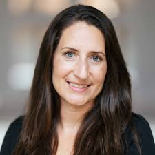 Lindsay Acree's Instagram, Twitter & Facebook