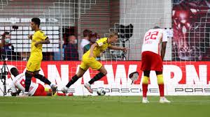 Borussia dortmund gewinnt das topspiel bei rb leipzig am ende verdient mit 3:1. Rb Leipzig 0 2 Borussia Dortmund Erling Haaland At The Double To Hand Visitors The Win