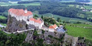 Familie liechtenstein lebt seit 1972 in riegersburg. Schlosserstrasse Burgen Schlosser Steiermark Osterreich