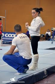 Nel 2006 la ginnastica artistica, nella notte più importante dell'anno, in danimarca, sta cercando la propria reginetta, colei che reggerà lo scettro della disciplina per il resto dell'anno. Andrea Cingolani E Ginnastica Artistica Italiana Facebook