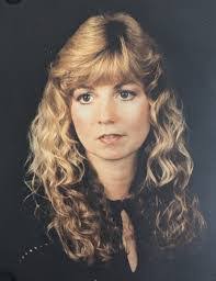 Sandra Putnam's Instagram, Twitter & Facebook