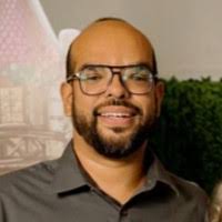 80+ "Quevedo" profiles