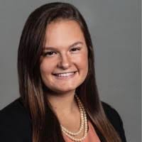 Andrea Pettit's Instagram, Twitter & Facebook