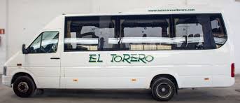 Qasje e lehtë e udhëtarëve tek operatorët. Alquiler De Autobuses Para Todo Tipo De Eventos Bodas Autocares El Torero