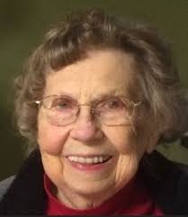 Charlotte Mantey's Instagram, Twitter & Facebook