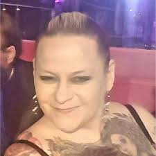 Darien Henderson Email & Phone Number