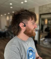 Karina Walls's Instagram, Twitter & Facebook