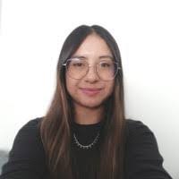 Carolina Leon's Instagram, Twitter & Facebook