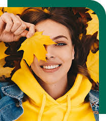 Brittany Roeder's Instagram, Twitter & Facebook