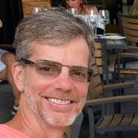 David Asche's Instagram, Twitter & Facebook