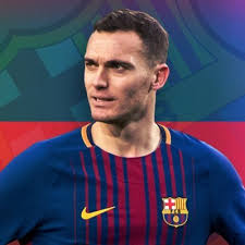 Soccer player born in spain #31. Thomas Vermaelen Thomasvermaelen Twitter