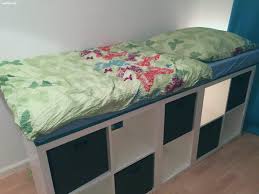 Dekotipps die wand hinter dem bett dekorieren ᑕ❶ᑐ regal fuer hinters bett test und vergleich ✔ januar 2020 und. Was Sie Uber Regal Hinter Bett Wissen Und Was Sie Uber Regal Hinter Bett Nicht Wissen Regal Bett Mobel Kallax Regal