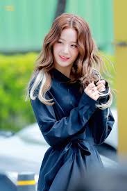 Happyvirus On Twitter Kpop Girls Girl Korean Idol