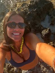 𝙼𝚊𝚛𝚒𝚊𝚗𝚊 𝚂𝚎𝚊𝚛𝚊 𝙲𝚊𝚛𝚍𝚘𝚜𝚘 🌈 (@marianasearacardoso) •  Instagram photos and videos