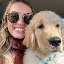 Elizabeth Warfield's Instagram, Twitter & Facebook