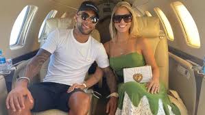 2016 yılıınn şubat ayında çin'e giden oyuncu shakhtar formasını 2010 yılında giymeyi başladı. Son Dakika Transfer Haberi Besiktas Alex Teixeira Ile Anlasti Haftaya Istanbul A Geliyor Spor Haberi