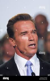 Running man arnold hi-res stock photography and images