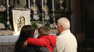Aibi amici dei bambini, san giuliano milanese. Rivive Il Rito Senza Tempo Del Ballo Dei Bambini In Santa Maria Di Campagna Piacenzasera It
