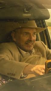 Did you folks enjoy Daniel Craig's Tenure as James Bond 007? Here are some  behind-the-scenes facts about the movie "Casino Royale": Daniel Craig's  Casting: Daniel Craig was the first actor to be