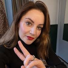 Jodie Pugh's Instagram, Twitter & Facebook