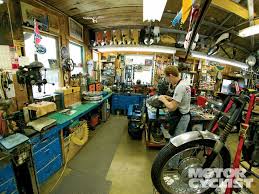 Dan S Online Motorcycle Repair Course In 2020 Motorcycle Garage Motorcycle Shop Garage Repair