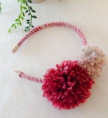 ボンボンニットキッズカチューシャ 手作り ヘアゴム 子供 カチューシャ ボンボン