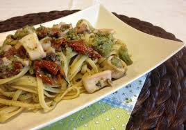 Pasta Con Calamari E Broccoli Ricette Primi Piatti Con Il Pesce