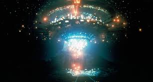Close encounters of the third kind', john towlson. Summer Of Spielberg Close Encounters Of The Third Kind Asks What S More Important Than Family Bhm Pop Culture
