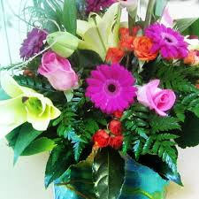 How much do flowers cost at jewel osco. Created By Cheryl D Jewel Osco Floral Department Barrington Il If You Loooove Fresh Flowers Too Give Your Partner Fresh Flowers Flower Shop Arrangement