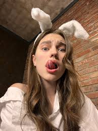 TW Pornstars - 1 pic. Holly Bunny. Twitter. Hi hi hi……🐰waiting you ♥️.  5:59 PM - 9 Dec 2022