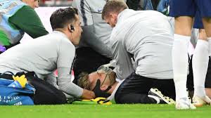 Luke shaw looks likely to face a. Luke Shaw Doing Fine After Head Injury In England Spain Match Eurosport