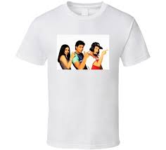 Kajol is simply brilliant as the gawky, outspoken tomboy who transforms herself into the demure, sexy siren. Men T Shirt Kuch Kuch Hota Hai Hindi Old Film T Shirt Tshirt Women T Shirt T Shirts Aliexpress