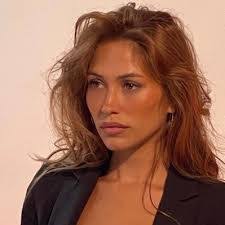 Kasey Clayton's Instagram, Twitter & Facebook