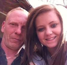 Hannah (†14) na internete priali rakovinu a smrť: Obesila sa!