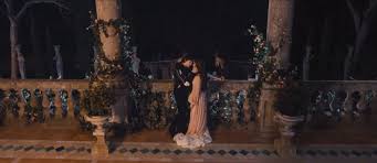 Romeo and juliet secretly wed despite the sworn contempt their families hold for each other. Romeo And Juliet Balcony Scene 2013 Novocom Top