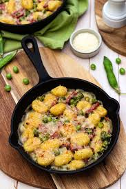 Gratin De Gnocchi Et Petits Pois Facon Carbonara Amandine Cooking Gratin De Gnocchi Recettes De Cuisine Recette Gnocchi