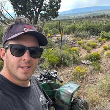 What is the size or part number of the Attach a Matic belt for a 1990 Wheel  Horse 416 H?