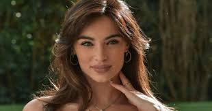 Lorella boccia è stata finalista di amici 12 e presentatrice dell'ultima edizione di colorado ed è la prima italiana ad essere stata scelta per ballare in il quinto capitolo step up all in uscirà nelle sale il 20 agosto. 2zyi Wri2irkhm